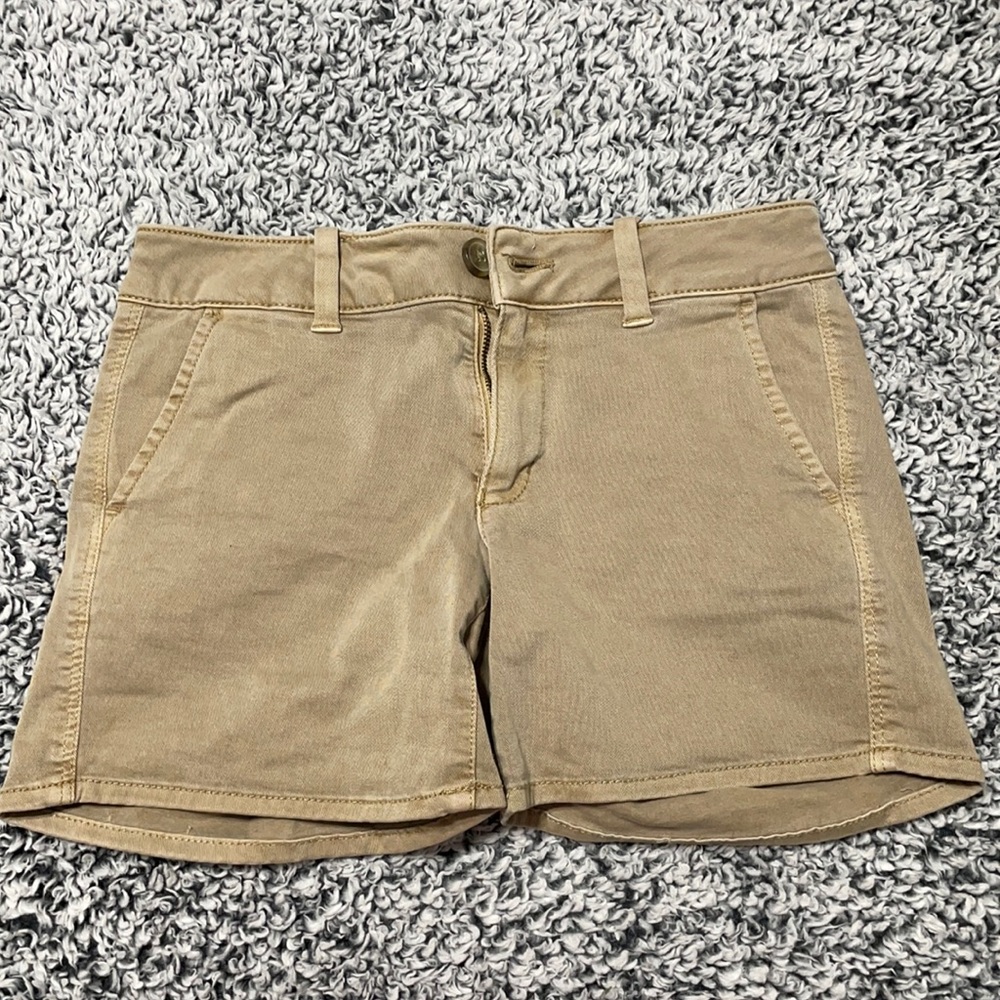 American eagle khaki midi shorts